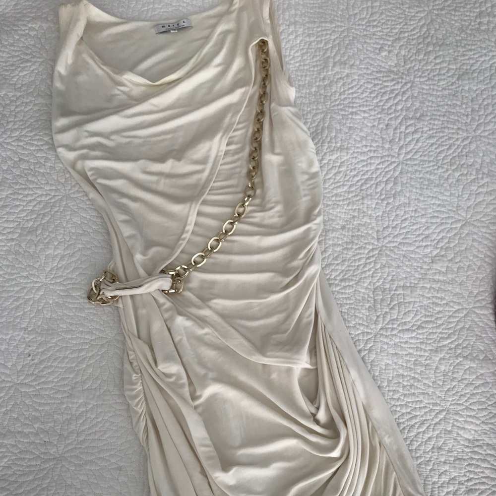 Italian white dress with gold chain